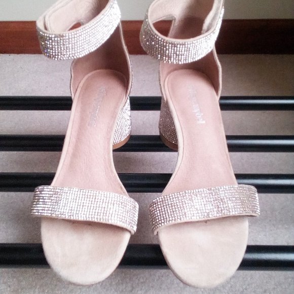 JEFFREY CAMPBELL Shoes - JEFFREY CAMPBELL Women's Embellished Sandals - NEW